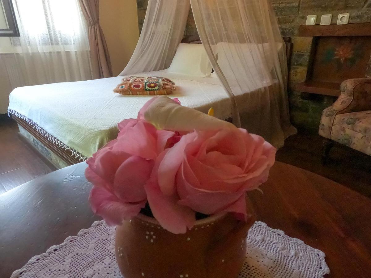 Amalthia Traditional Guesthouse Цагарада Экстерьер фото