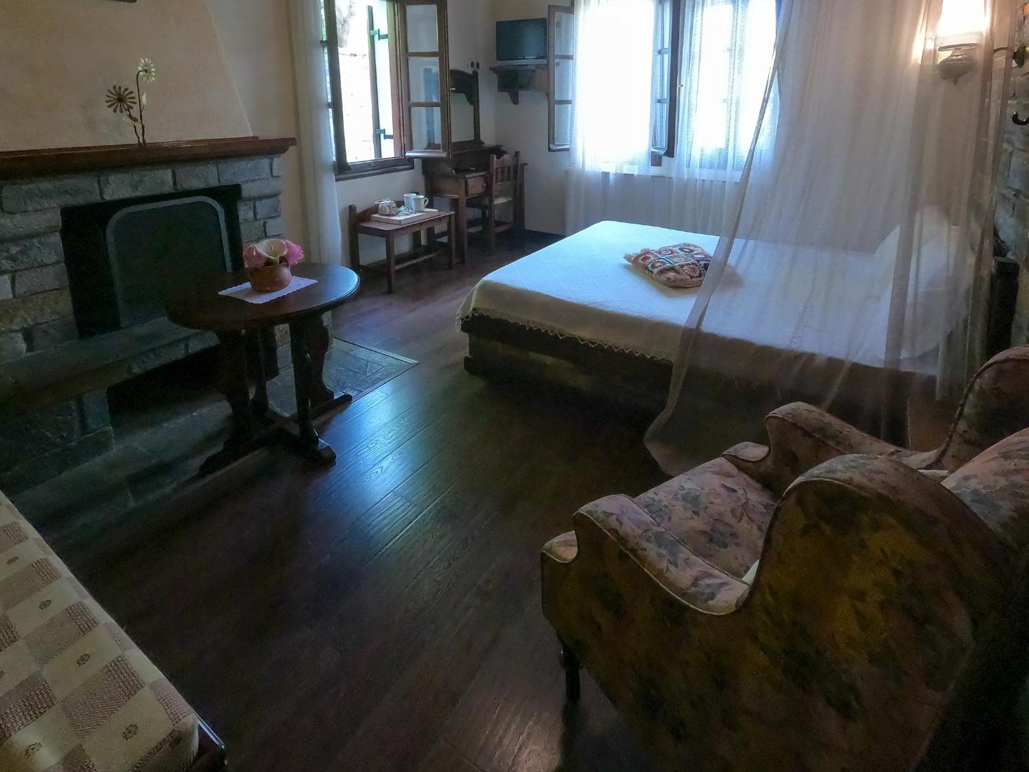Amalthia Traditional Guesthouse Цагарада Номер фото
