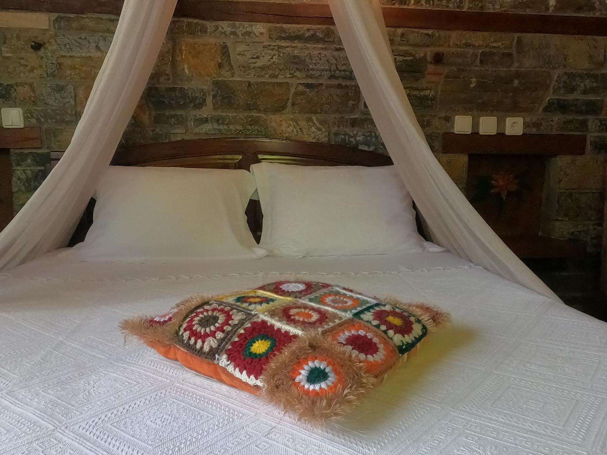 Amalthia Traditional Guesthouse Цагарада Номер фото